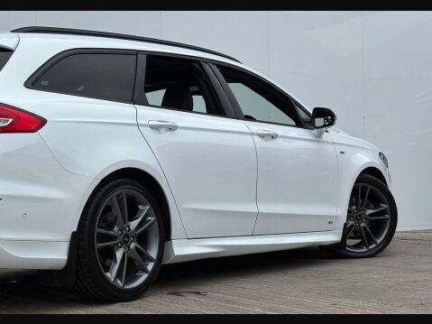 Ford Mondeo 2.0 Mondeo ST-Line Edition TDCi 4x4 Auto 4WD 5dr 31
