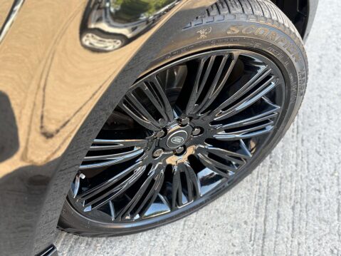 Land Rover Range Rover Sport 3.0 Range Rover Sport HSE Dynamic SDV6 Auto 4WD 5dr 9