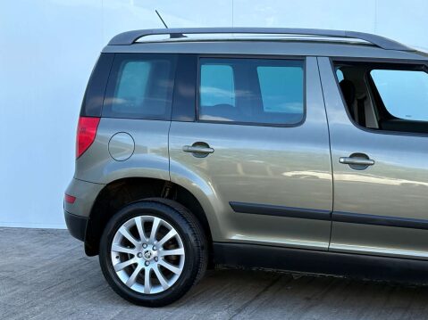 Skoda Yeti 2.0 Yeti Outdoor SE Business TDI SCR 5dr 12