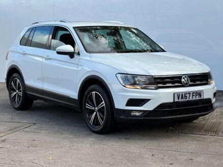 Volkswagen Tiguan 2.0 Tiguan SE Nav TDI BlueMotion Technology 4Motion 4WD 5dr
