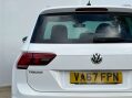 Volkswagen Tiguan 2.0 Tiguan SE Nav TDI BlueMotion Technology 4Motion 4WD 5dr 36