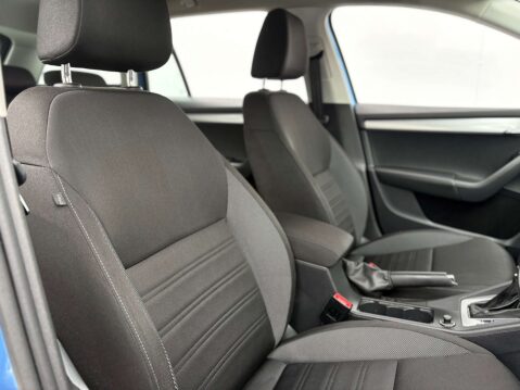 Skoda Octavia 1.0 Octavia SE Technology TSi Semi-Auto 5dr 12