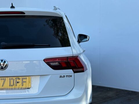 Volkswagen Tiguan 2.0 Tiguan SE Nav TDI BlueMotion Technology Semi-Auto 5dr 32