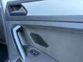 Volkswagen Tiguan 2.0 Tiguan SE Nav TDI BlueMotion Technology Semi-Auto 5dr 22