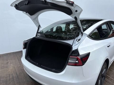 Tesla Model 3 Model 3 Long Range AWD 4WD 4dr 28