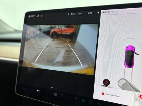 Tesla Model 3 Model 3 Long Range AWD 4WD 4dr 47