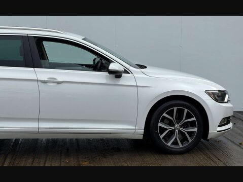 Volkswagen Passat 1.6 Passat SE Business TDI BlueMotion Technology Semi-Auto 5dr 12