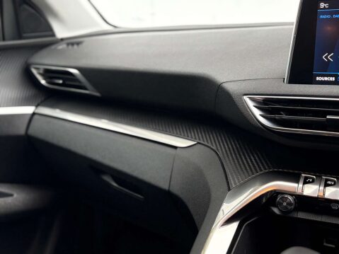 Peugeot 5008 1.5 5008 Active Premium Blue HDi S/S 5dr 31