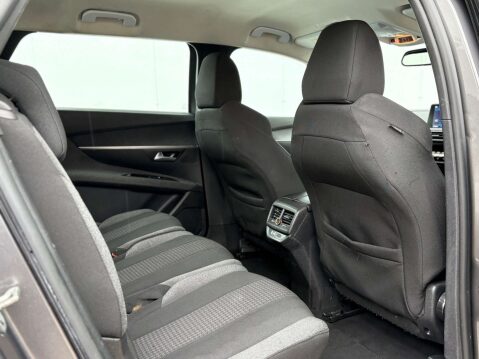 Peugeot 5008 1.5 5008 Active Premium Blue HDi S/S 5dr 39