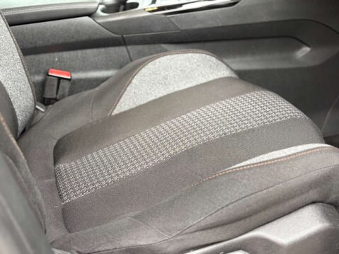 Peugeot 5008 1.5 5008 Active Premium Blue HDi S/S 5dr 28