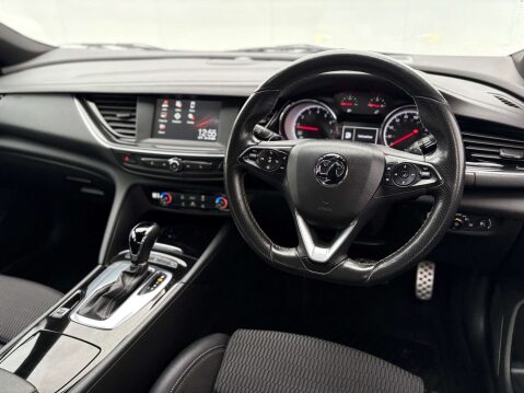 Vauxhall Insignia 1.5 Insignia SRi VX-Line Nav T Auto 5dr 55
