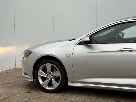 Vauxhall Insignia 1.5 Insignia SRi VX-Line Nav T Auto 5dr 61