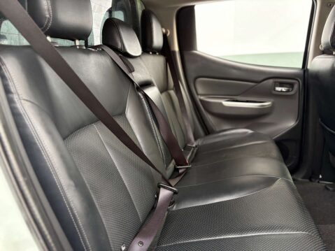 Mitsubishi L200 2.4 L200 Warrior Double Cab DI-D Auto 4WD 5dr 18