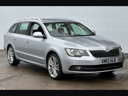Skoda Superb 2.0 Superb Elegance TDI CR Semi-Auto 5dr