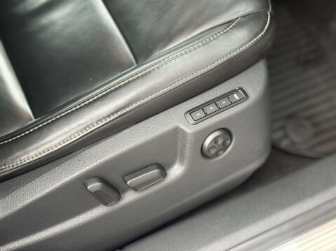 Skoda Superb 2.0 Superb Elegance TDI CR Semi-Auto 5dr 42