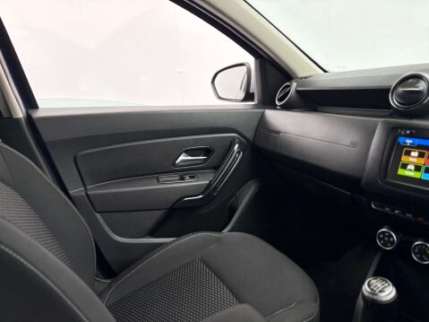 Dacia Duster 1.6 Duster Comfort SCe 4x4 4WD 5dr 15