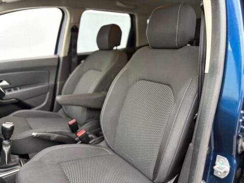 Dacia Duster 1.6 Duster Comfort SCe 4x4 4WD 5dr 49