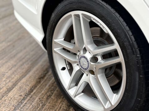 Mercedes-Benz C Class 2.1 C220 AMG Sport Edition Premium+ CDi Auto 4dr 9