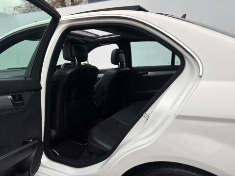 Mercedes-Benz C Class 2.1 C220 AMG Sport Edition Premium+ CDi Auto 4dr 56