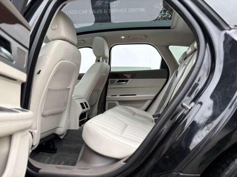 Jaguar XF 2.0 XF Portfolio D AWD Auto 4WD 5dr 68