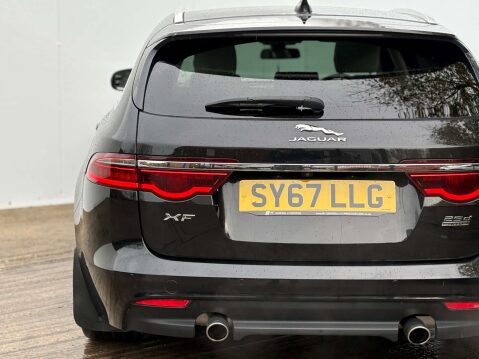 Jaguar XF 2.0 XF Portfolio D AWD Auto 4WD 5dr 49
