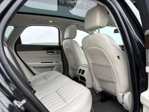 Jaguar XF 2.0 XF Portfolio D AWD Auto 4WD 5dr 21