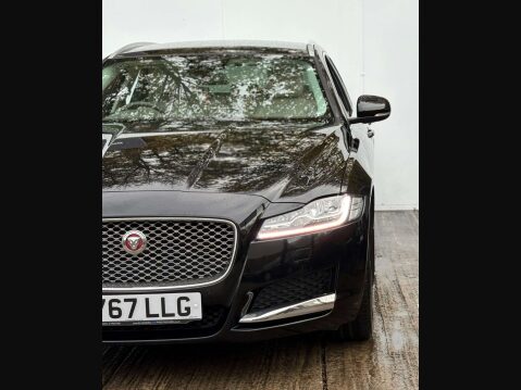 Jaguar XF 2.0 XF Portfolio D AWD Auto 4WD 5dr 38