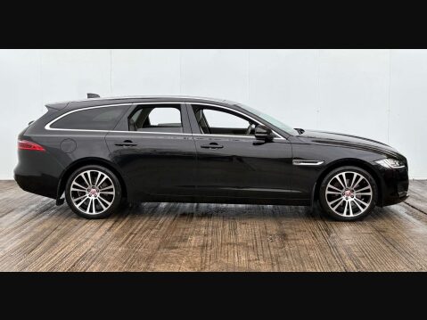 Jaguar XF 2.0 XF Portfolio D AWD Auto 4WD 5dr 7