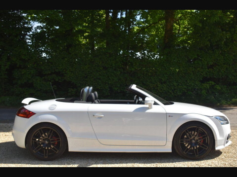 Audi TT 2.0 TDI Black Edition Roadster 2dr Diesel Manual quattro Euro 5 (170 ps) 3