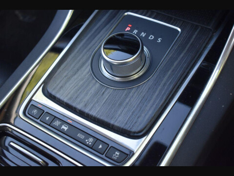 Jaguar XF 3.0d V6 S Saloon 4dr Diesel Auto Euro 6 (s/s) (300 ps) 20