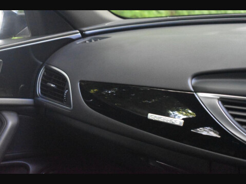 Audi A6 3.0 TDI V6 Black Edition Estate 5dr Diesel S Tronic quattro Euro 5 (s/s) (2 20