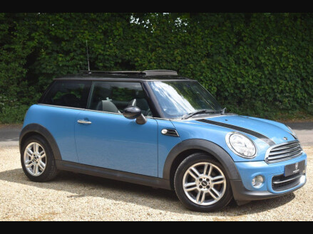 Mini Hatch 1.6 Cooper Hatchback 3dr Petrol Auto Euro 6 (122 ps)
