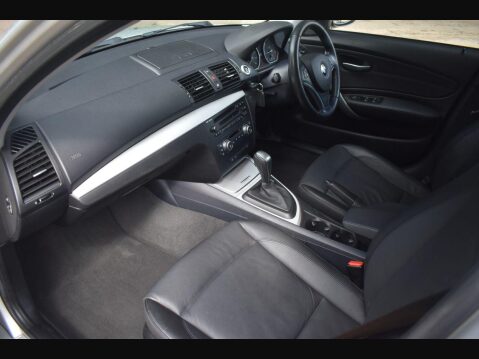 BMW 1 Series 2.0 120d SE Hatchback 5dr Diesel Steptronic Euro 4 (177 ps) 5