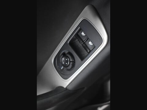 Alfa Romeo Mito 875 TB TwinAir Distinctive Hatchback 3dr Petrol Manual Euro 6 (s/s) (105 ps 18