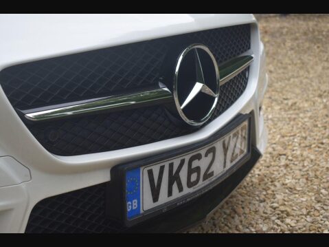Mercedes-Benz SLK 5.5 SLK55 V8 AMG Convertible 2dr Petrol SpdS+7GT Euro 5 (s/s) (421 ps) 17