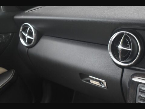 Mercedes-Benz SLK 5.5 SLK55 V8 AMG Convertible 2dr Petrol SpdS+7GT Euro 5 (s/s) (421 ps) 22
