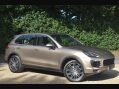 Porsche Cayenne 3.0 TD V6 SUV 5dr Diesel TiptronicS 4WD Euro 6 (s/s) (262 ps) 1