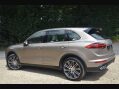 Porsche Cayenne 3.0 TD V6 SUV 5dr Diesel TiptronicS 4WD Euro 6 (s/s) (262 ps) 2