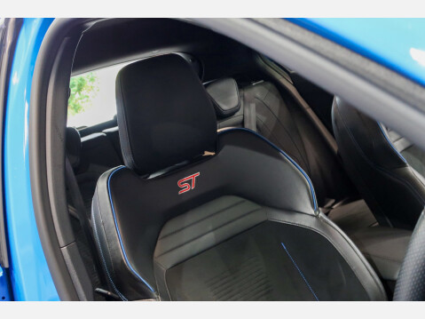 Ford Focus ST EDITION 28