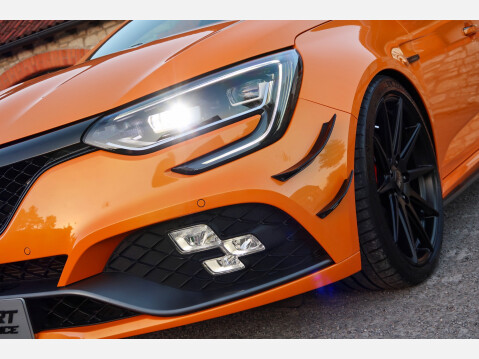 Renault Megane RENAULTSPORT TROPHY 40