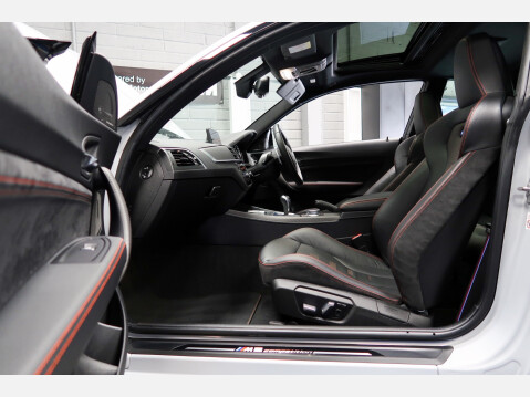 BMW 2 Series M2 COMPETITION 26