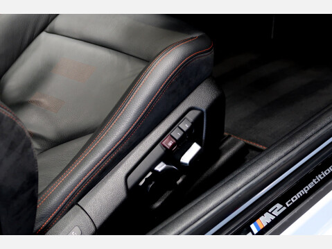BMW 2 Series M2 COMPETITION 27