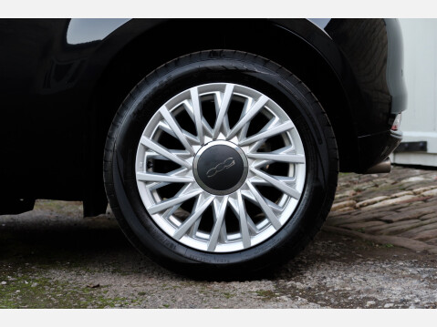 Fiat 500 DOLCEVITA MHEV 14