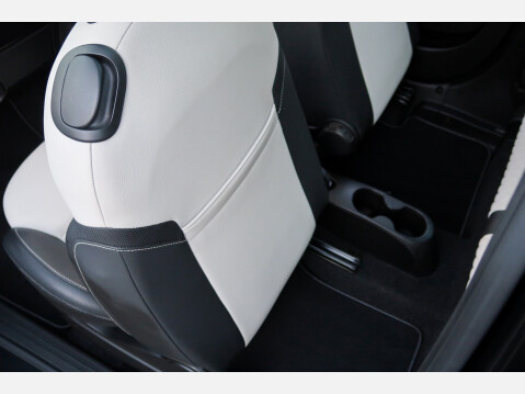 Fiat 500 DOLCEVITA MHEV 35