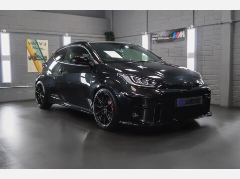 Toyota Yaris GR-Y CIRCUIT 7