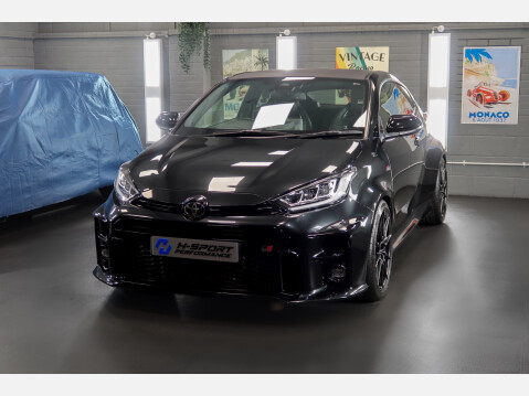 Toyota Yaris GR-Y CIRCUIT 17