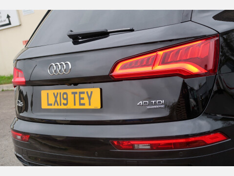 Audi Q5 TDI QUATTRO S LINE 19