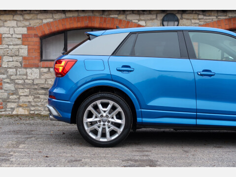 Audi Q2 SQ2 TFSI QUATTRO 16