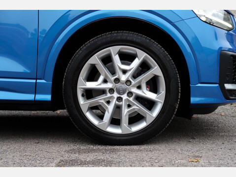 Audi Q2 SQ2 TFSI QUATTRO 37