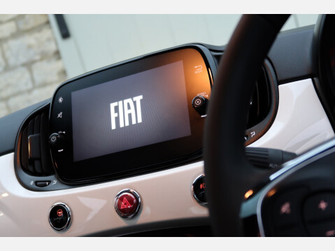 Fiat 500 DOLCEVITA MHEV 24